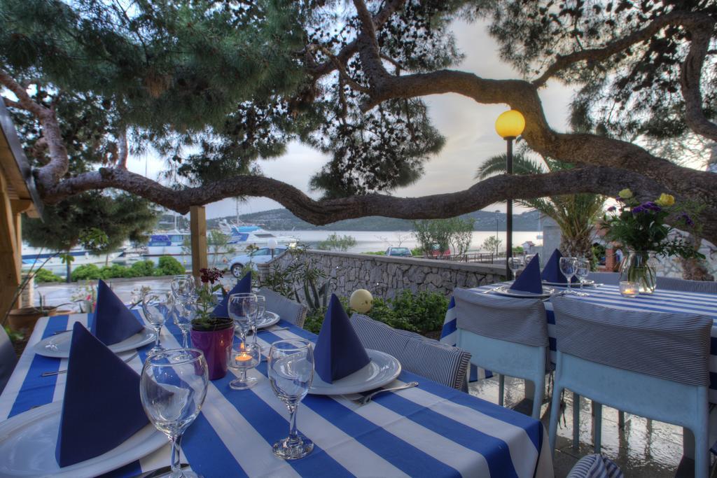 Gina Bed & Breakfast Tisno Quarto foto